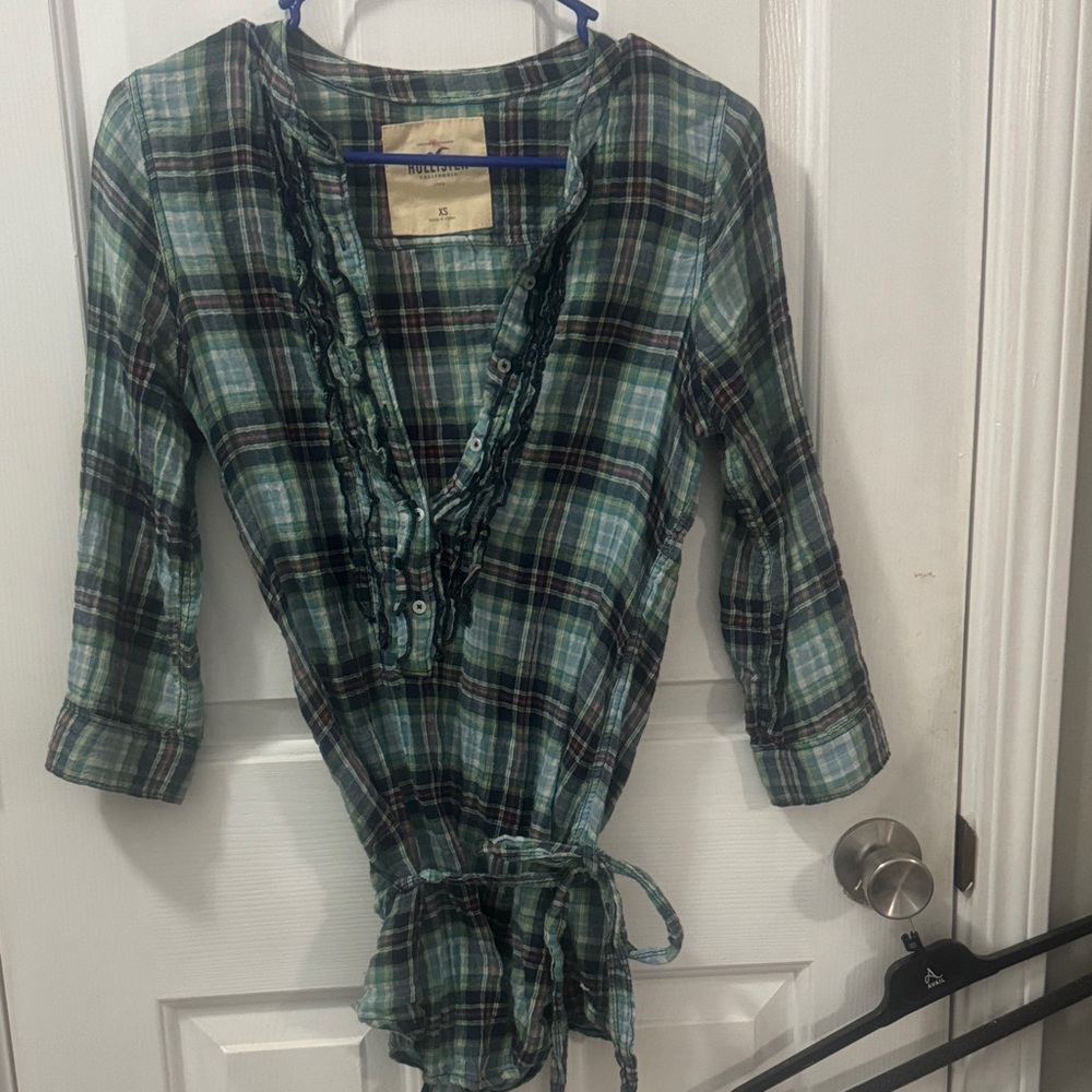 Hollister Outfitters Green Plaid Ruffle Blouse